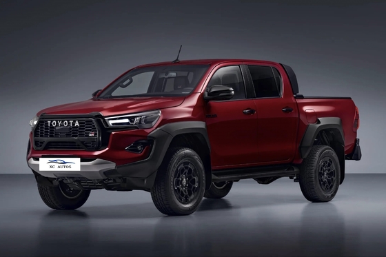 4X4 Pickup Truck Χρησιμοποιούμενη Toyota Hilux με πολυσύνδεση πίσω ανάρτηση και προβολείς LED