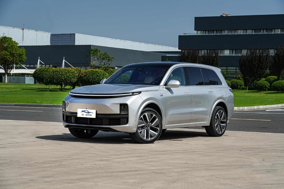 Το SUV Lixiang L9 μέγιστη ροπή Nm 200-300Nm καθαρά ηλεκτρική αυτονομία km 1315 Υβριδικά αυτοκίνητα