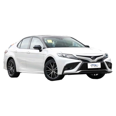 2018 Toyota Camry Χρησιμοποιημένο αυτοκίνητο με προβολείς LED Δυοκινητήριος Peak μοντέλο και 5 θέσεις