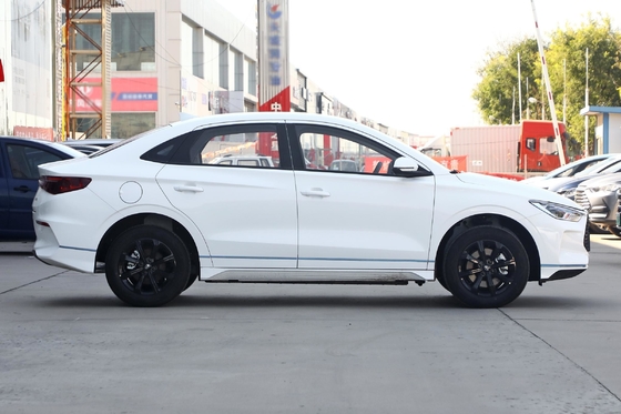Αριστερό τιμόνι Ενεργειακό SUV BYD E2 Luxury EV Ηλεκτρικό Φρένο Σταθμεύσης Κινέζικο Ηλεκτρικό SUV