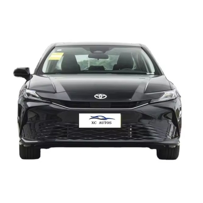 Το 2024 Toyota Camry 2.0E έκδοση προβολέας Βενζινοκίνητα αυτοκίνητα με ABS και μπροστινό 4 πίσω 2 ραντάρ