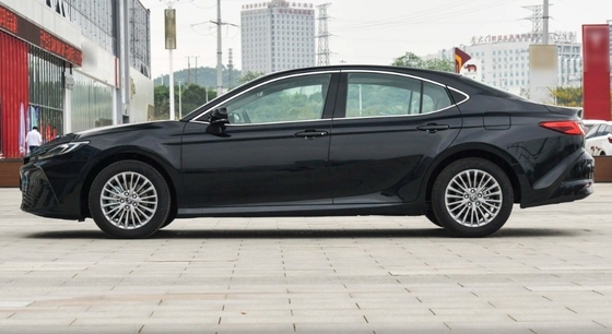 Το 2024 Toyota Camry 2.0E έκδοση προβολέας Βενζινοκίνητα αυτοκίνητα με ABS και μπροστινό 4 πίσω 2 ραντάρ