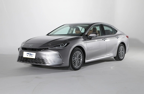 Καυτό 2023 Toyota Camry Exalted έκδοση 4X4 SUV με 2.0L βενζινοκινητήρα και αξεσουάρ