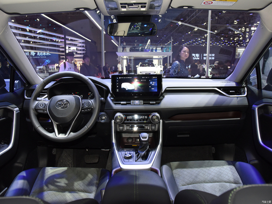 Μέγιστη ροπή Nm 200-300Nm Toyota RAV4 5 θυρών 5 θέσεων 2020 Rva4 Fuel Compact SUV αυτοκίνητα