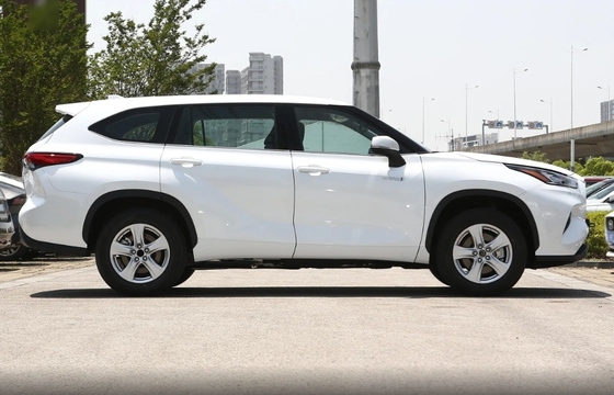 Euro VI 2023 Crown Kluger HEV Twin Engine 2.5L 2WD Elite 7-θέσιμο Υβριδικό Ηλεκτρικό Οχήμα Μεσαίου μεγέθους SUV