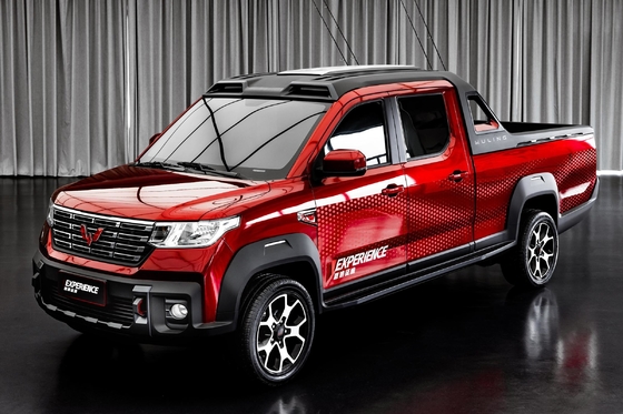 Κινέζικο φορτηγό βενζίνης Wuling με μέγιστη ισχύ 150-200p και σύστημα ESC