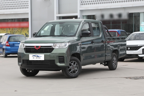 Κινέζικο φορτηγό βενζίνης Wuling με μέγιστη ισχύ 150-200p και σύστημα ESC