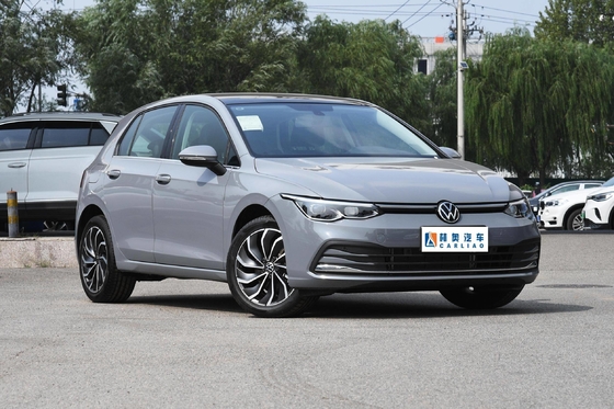 Volkswagen Golf Compact Sedan Χρησιμοποιημένο Αεριοκίνητο Αεροκίνητο με δομή αμαξώματος