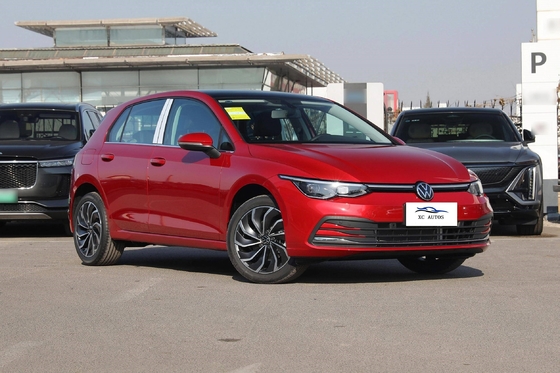 Volkswagen Golf Compact Sedan Χρησιμοποιημένο Αεριοκίνητο Αεροκίνητο με δομή αμαξώματος