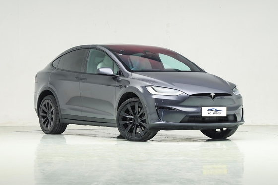 Ηλεκτρικό αυτοκίνητο Tesla Model X με μέγιστη ισχύ 150-200Ps και μπροστινό 4 πίσω 4 ραντάρ