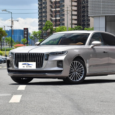 Οχήματα Hongqi H9 690 χλμ. Μακροδιάρρηξη Τέσσερα καθίσματα Ηλεκτρικό SUV Αυτοκίνητο με οθόνη αφής