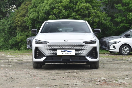 Τσανγκάν Γιουνίβ 5 θυρών 5 θέσεων Hatchback Το ηλεκτρικό υβριδικό όχημα με αριστερό τιμόνι