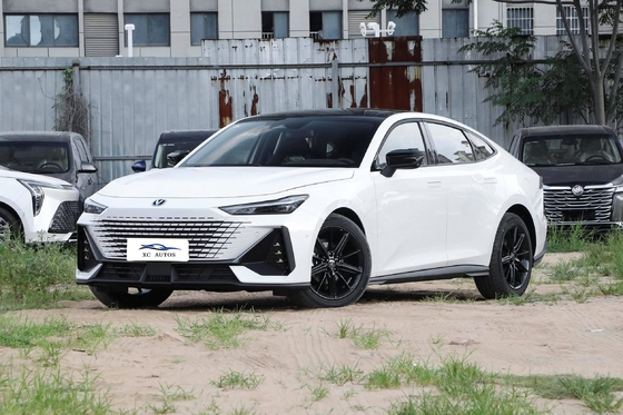 Τσανγκάν Γιουνίβ 5 θυρών 5 θέσεων Hatchback Το ηλεκτρικό υβριδικό όχημα με αριστερό τιμόνι
