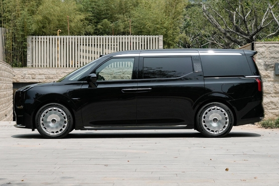 2024 Zeekr Geely Zeekr 009 Ηλεκτρικό όχημα EV Radiance Range MPV 5 θυρών 4 θέσεων AWD αυτοκίνητο