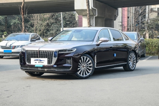 Λούξυ Hongqi H9 2022 2.0t EV ηλεκτρικό αυτοκίνητο με μπροστινό 4 πίσω 4 ραντάρ 4988*1875*1470mm