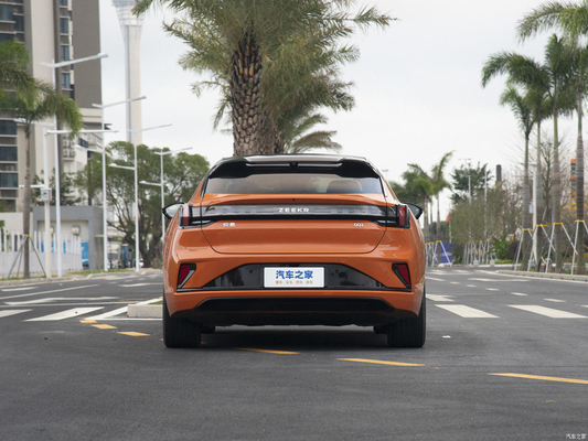 CTLC 675-750km Καθαρό Ηλεκτρικό Σεντάν EV Zeekr 001 2024 Γρήγορη φόρτιση Μεγάλη ταχύτητα 5 θέσεις