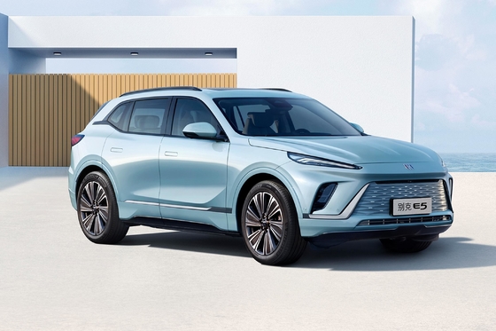 Buick E5 Silver Long Range 620KM SUV Υψηλής ταχύτητας Χρησιμοποιούμενα ηλεκτρικά αυτοκίνητα με δομή σώματος