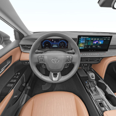 Το Toyota Camry 2023 2024 Αυτοκίνητο Υβριδικό Βενζίνη Awd Sedan Αυτοκίνητα 2025 Με 215/55R17 Ελαστικά