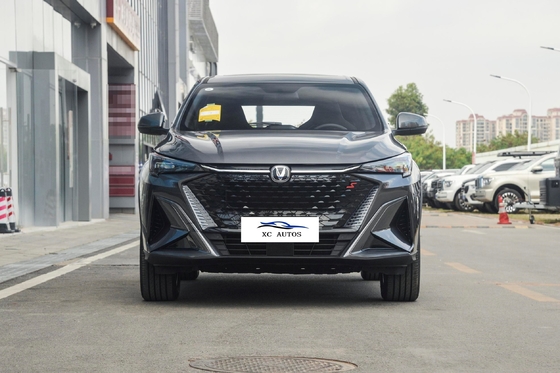 Κατασκευασμένο Changan X5 Changan Auchan X5 SUV Αυτοκίνητο με 7 ταχύτητες διπλού συμπλέκτη και δομή σώματος