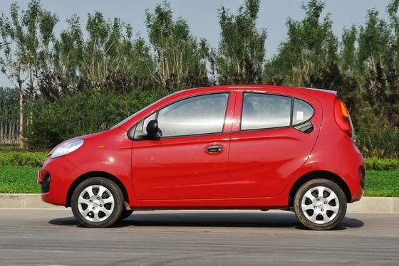 Chery QQ 2023 Ηλεκτρικό αυτοκίνητο πόλης με ρυθμιζόμενο κάθισμα οδηγού 5 θυρών 5 θέσεων