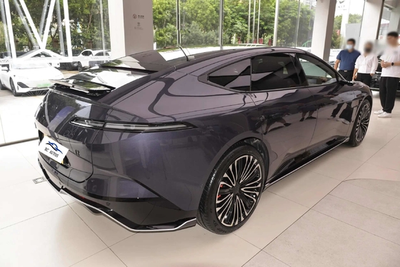 Τσανγκάν Huawei Avatr 12 Pure Electric Luxury Sedan με πρότυπο εκπομπών Euro IV