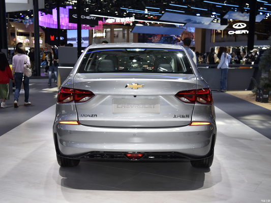 Μεγάλη αξία Chevrolet Monza 1.5L Βενζίνη Βενζίνη αυτοκίνητο Sedan 5 πόρτες 5 θέσεις δερμάτινα καθίσματα