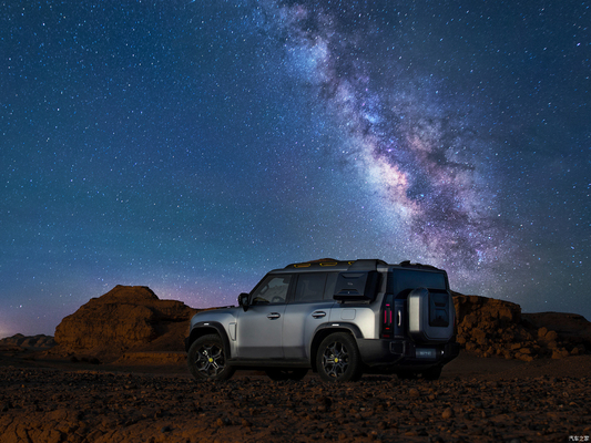 Jetour T2 Traveler 1.5T/2.0T DCT κινητήρας 2WD/4WD Πολυσύνδεσης πίσω ανάρτηση ροπή 290NM