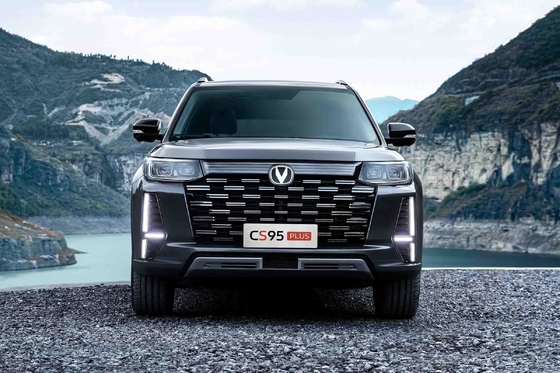 Φθηνό Changan CS95 Βενζινοκίνητο SUV με δερμάτινα καθίσματα 5 πόρτες 5 καθίσματα μεταχειρισμένα αυτοκίνητα