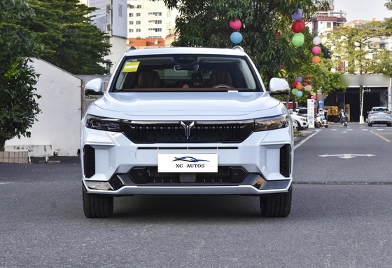 4905x1950x1645 Voyah REEV 2024 Euro VI Μεσαίου μεγέθους SUV με έξυπνη κίνηση εκτεταμένης εμβέλειας