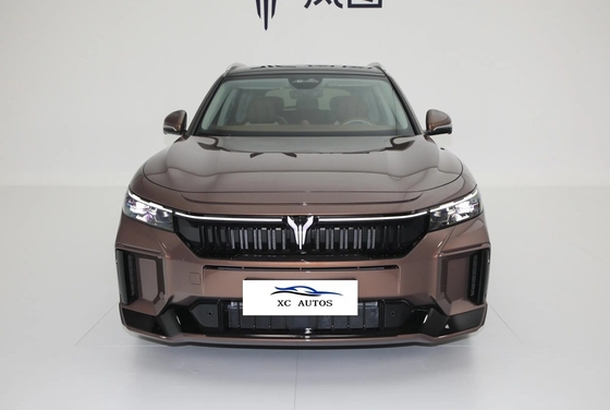 4905x1950x1645 Voyah REEV 2024 Euro VI Μεσαίου μεγέθους SUV με έξυπνη κίνηση εκτεταμένης εμβέλειας