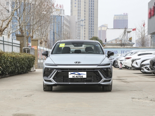 2024 Sonata 2.0T FWD με αυτόματο κιβώτιο ταχυτήτων δερμάτινα καθίσματα και ελαστικά R19 Euro VI