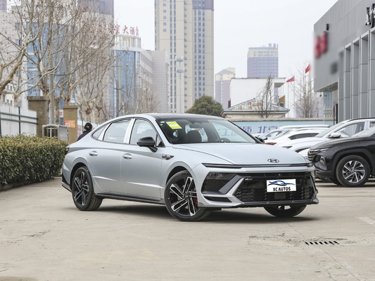 2024 Sonata 2.0T FWD με αυτόματο κιβώτιο ταχυτήτων δερμάτινα καθίσματα και ελαστικά R19 Euro VI