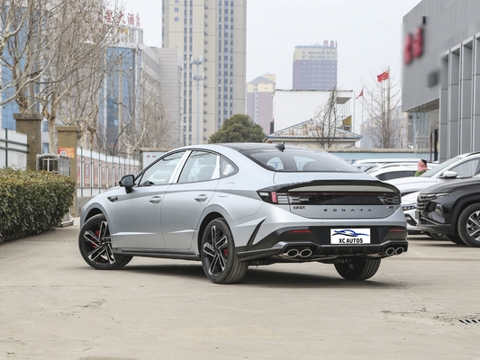 2024 Sonata 2.0T FWD με αυτόματο κιβώτιο ταχυτήτων δερμάτινα καθίσματα και ελαστικά R19 Euro VI