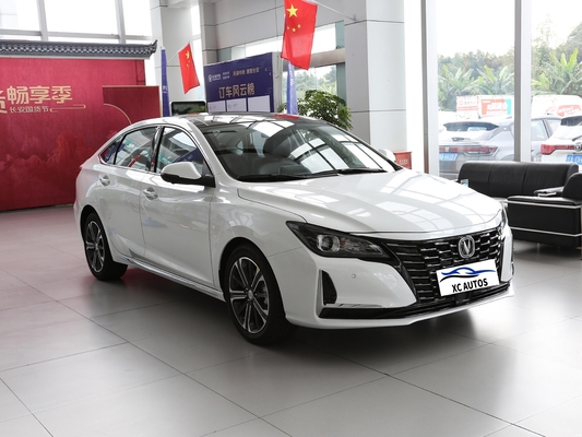 Σύντομο 2022 Changan Ruicheng CC 1.4T DCT Sedan με μπροστινή ανάρτηση Macpherson