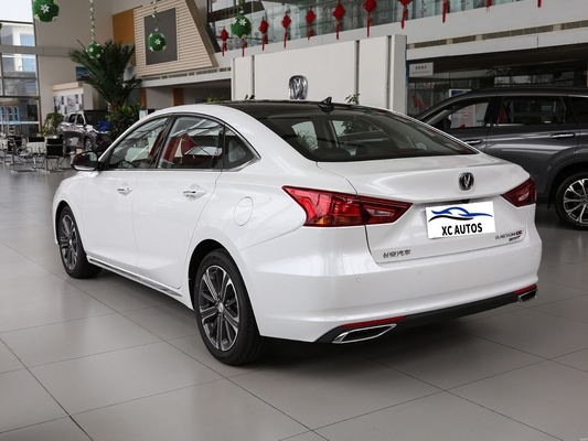 Σύντομο 2022 Changan Ruicheng CC 1.4T DCT Sedan με μπροστινή ανάρτηση Macpherson