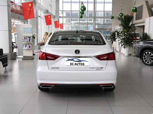 Σύντομο 2022 Changan Ruicheng CC 1.4T DCT Sedan με μπροστινή ανάρτηση Macpherson