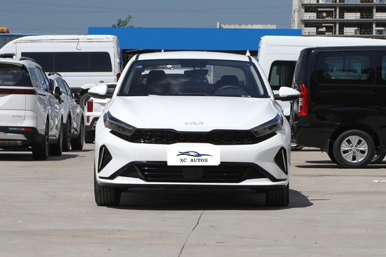 Άμεσος προβολέας οχήματος Kia K3 2024 με κίνηση FWD και μέγιστη ισχύ 100-150P