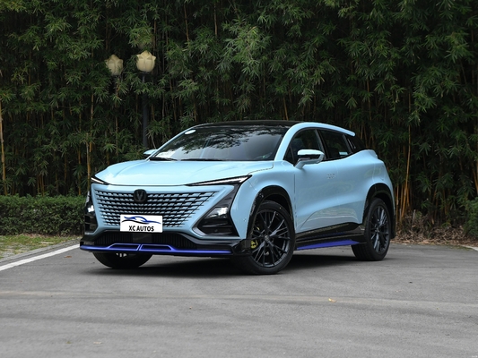 Τσάνγκαν UNI-T 1.5T Awd Βενζινοκίνητο αυτοκίνητο SUV με προβολέα LED και τροχοπέδη 2500-3000mm