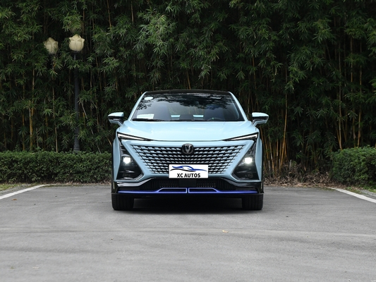 Τσάνγκαν UNI-T 1.5T Awd Βενζινοκίνητο αυτοκίνητο SUV με προβολέα LED και τροχοπέδη 2500-3000mm