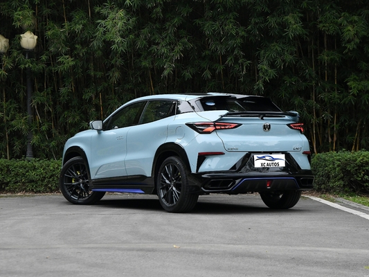 Τσάνγκαν UNI-T 1.5T Awd Βενζινοκίνητο αυτοκίνητο SUV με προβολέα LED και τροχοπέδη 2500-3000mm