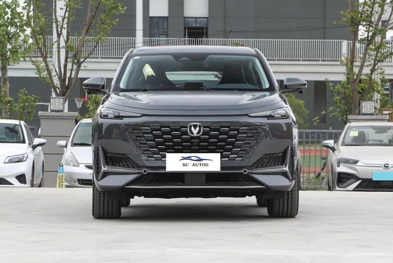 2024 Uni-K Changan Βενζίνη Awd SUV Αυτοκίνητο με 5 πόρτες 5 θέσεις δομή σώματος και ESC