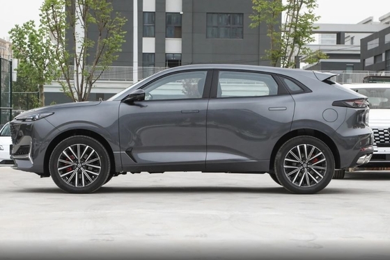 2024 Uni-K Changan Βενζίνη Awd SUV Αυτοκίνητο με 5 πόρτες 5 θέσεις δομή σώματος και ESC
