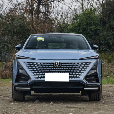 Τσάνγκαν 2023 UNI-K Sedan με μέγιστη ισχύ 150-200p και μπροστινό 4 πίσω 4 ραντάρ