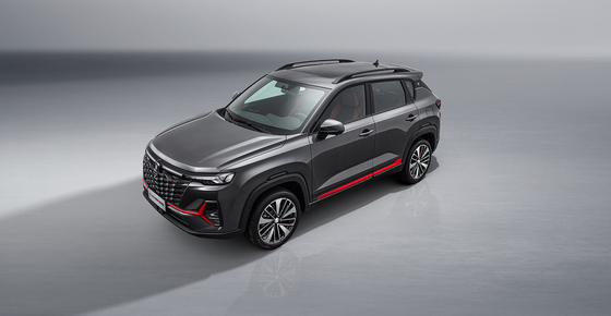 Βενζίνη Changan Cs35 Plus 5 πόρτες 5 θέσεις SUV Αριστερό τιμόνι Αυτο-υπολείμματα για αυτοκίνητα