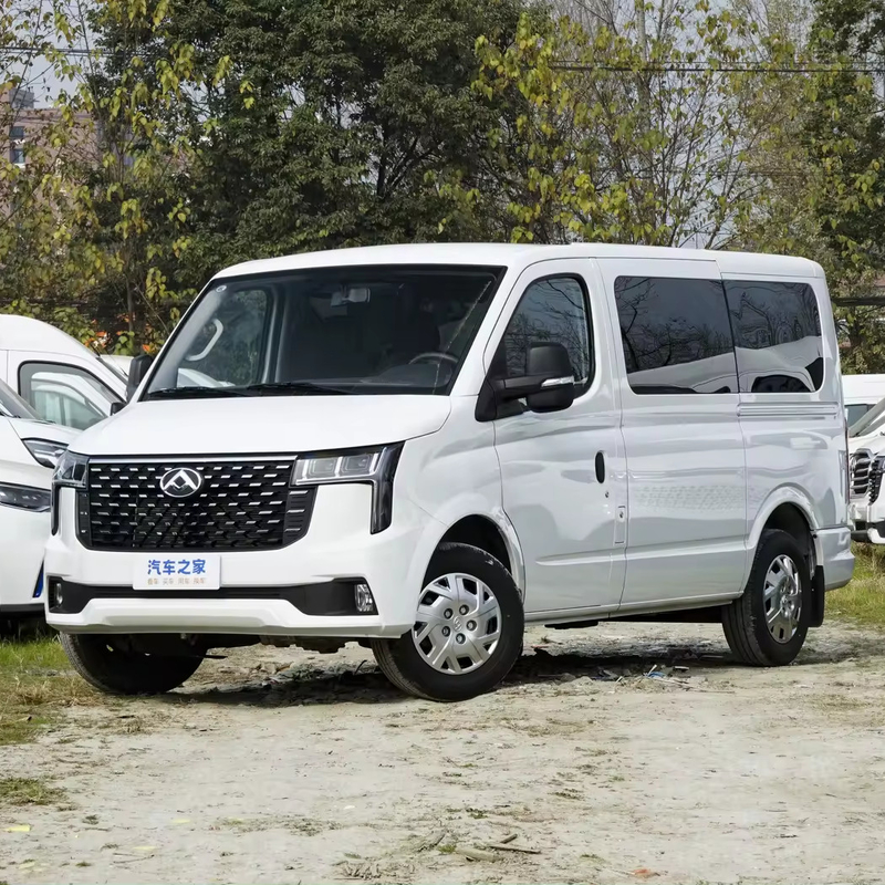 Μεγάλη αξία Maxus V80 βενζινοκίνητο βενζινοφόρο με φανάρι LED και 108KW ισχύς κινητήρα