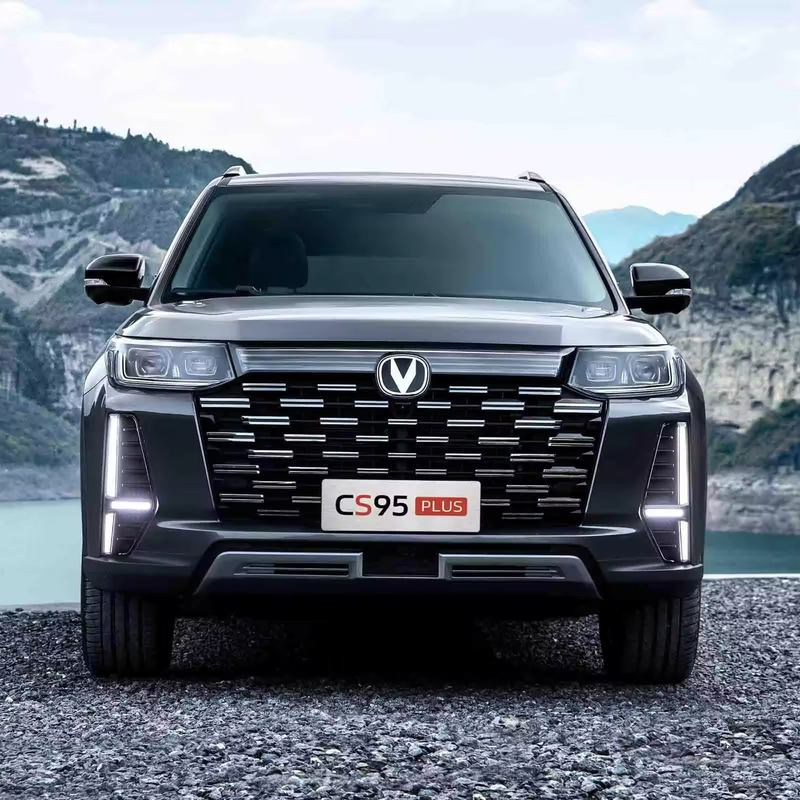 Ηλεκτρικό σύστημα διεύθυνσης Τσάνγκαν CS95 Plus 2.0t 7 θέσεις Βενζίνη Αυτοκίνητο SUV Βενζινοκίνητο όχημα