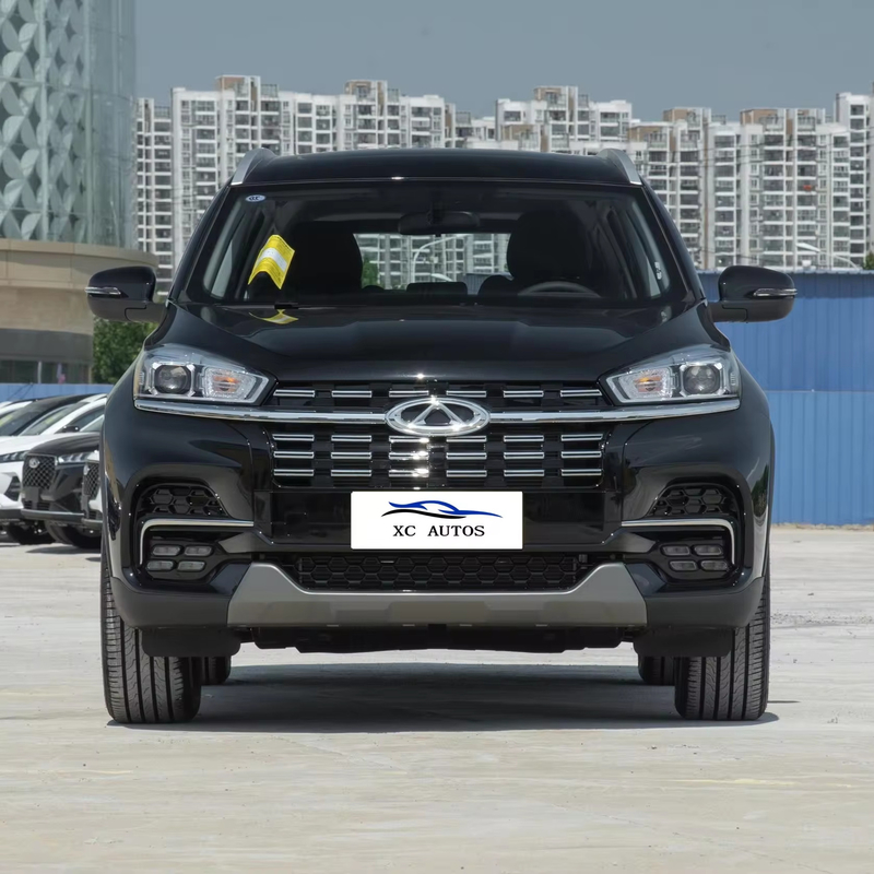 8 μήνες Χρησιμοποιείται Chery Tiggo 8 Plus SUV 5 θέσεις SUV με μπροστινό 4 πίσω 4 Ράδαρα Βενζίνη