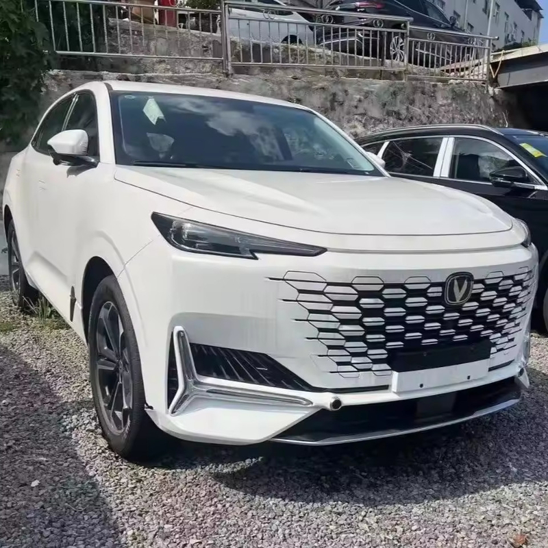 2023 Changan SUV CS75 Plus 5 θέσεις SUV Βενζινοκίνητο αυτοκίνητο με ηλεκτρικό σύστημα διεύθυνσης