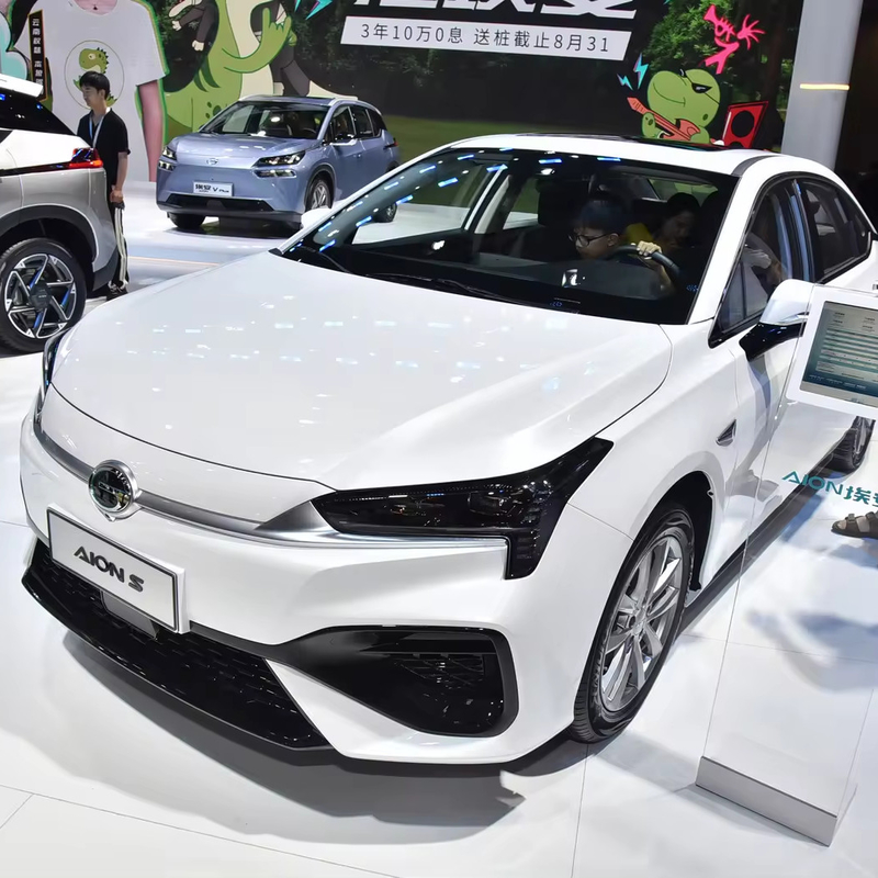 Ηλεκτρικό σύστημα διεύθυνσης Aion S EV Sedan για μεγάλη αξία στα ενεργειακά οχήματα
