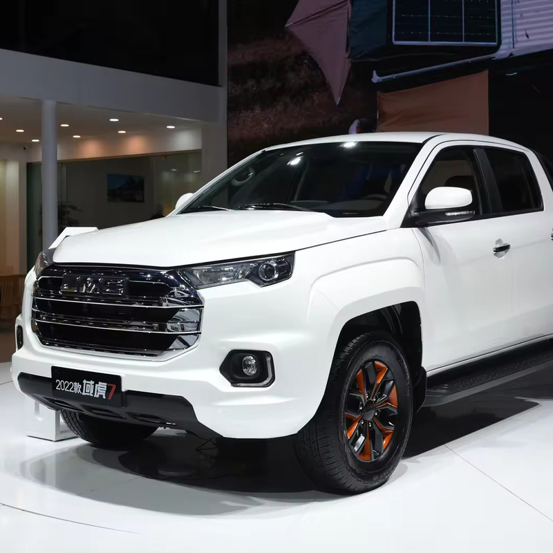 2023 Μεγάλη αξία JMC YUHU7 Βενζίνη Βενζίνη Pickup Truck με R17 μέγεθος ελαστικών